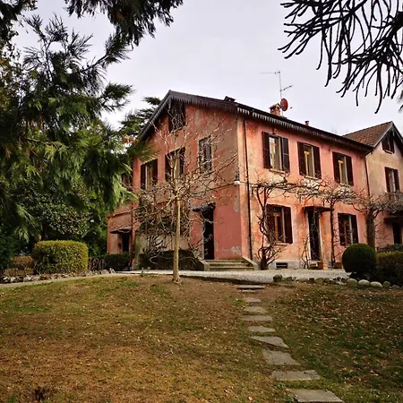 Casa Della Gioia * Castelveccana